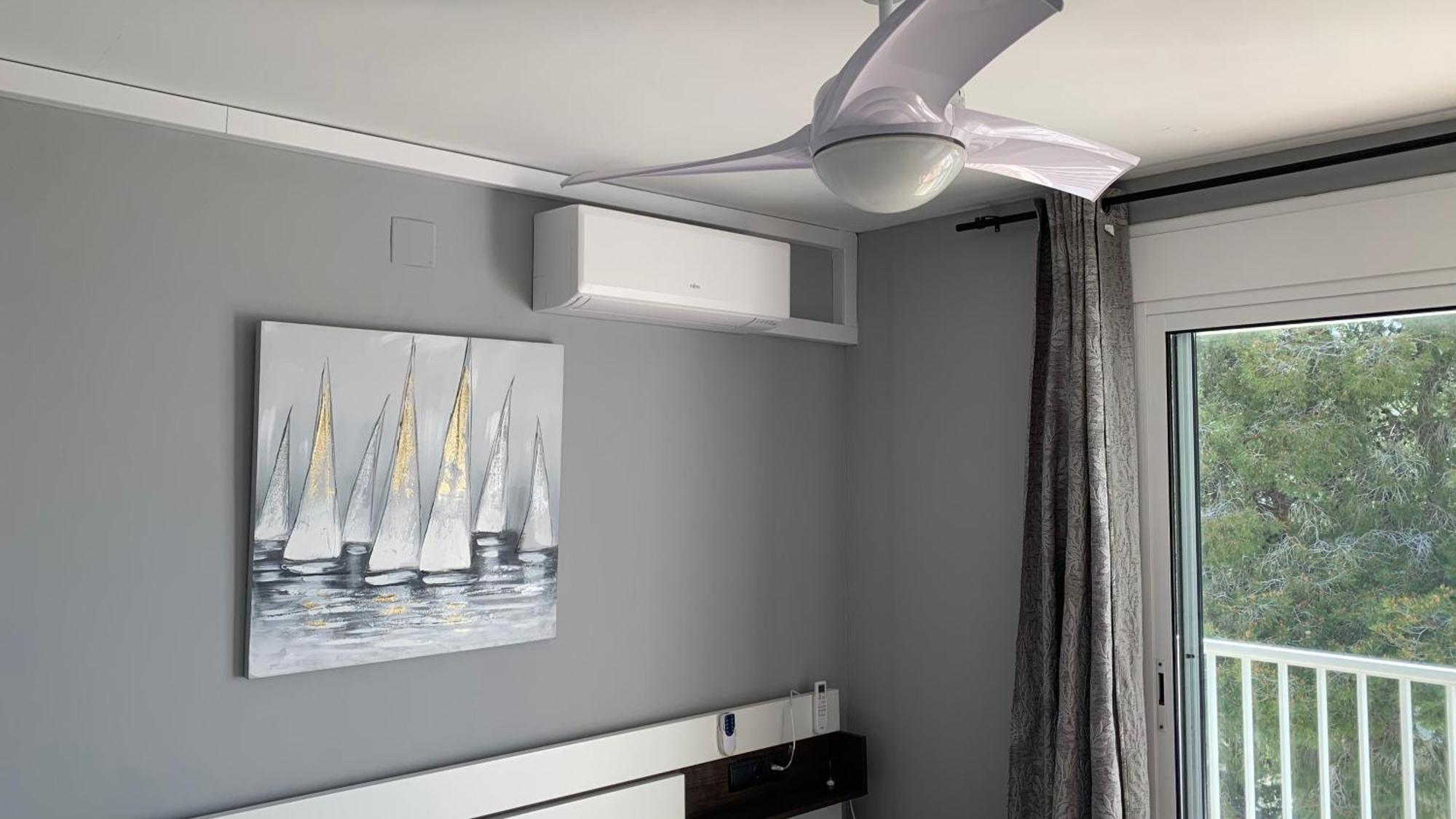 Apartamento Ginette Sunbeach سالو المظهر الخارجي الصورة